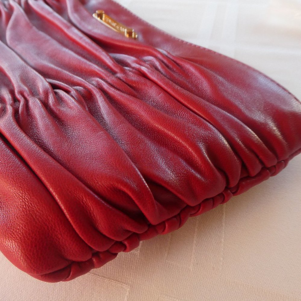 *SOLD* MICHAEL KORS Webster Leather Wallet Clutch Strap